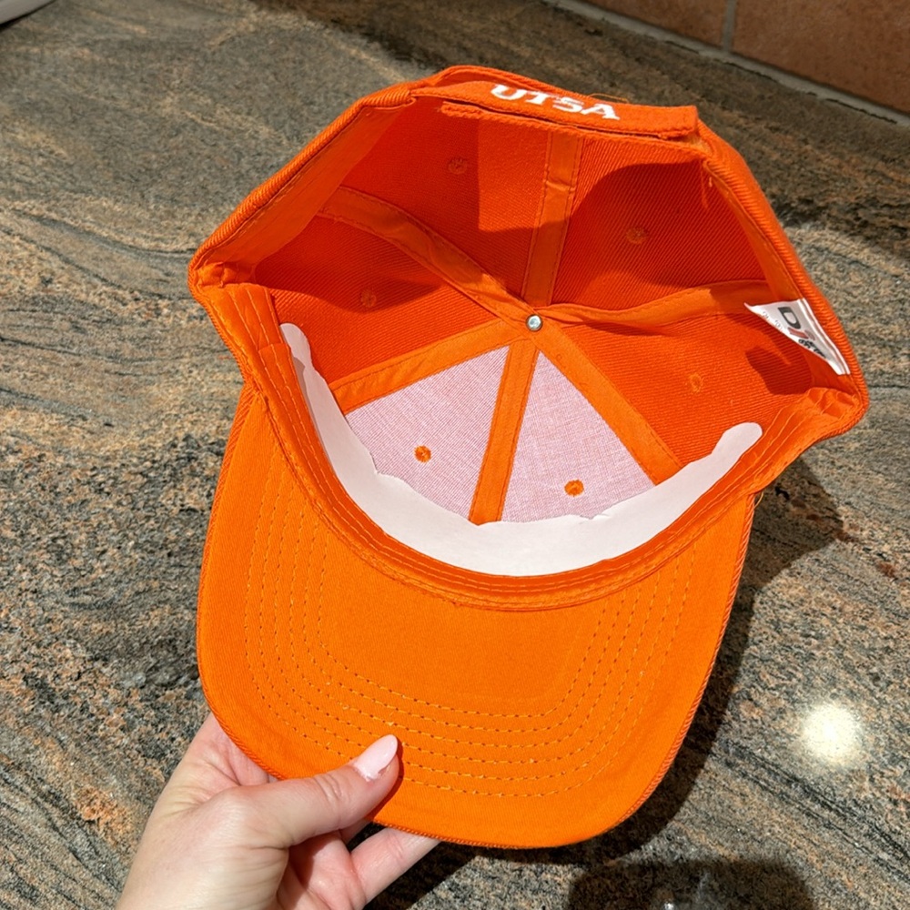 UTSA Roadrunners Baseball Hat NWOT - Picture 6 of 7
